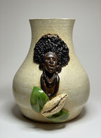 ** NEW ** COWRIE BLOOM QUEEN