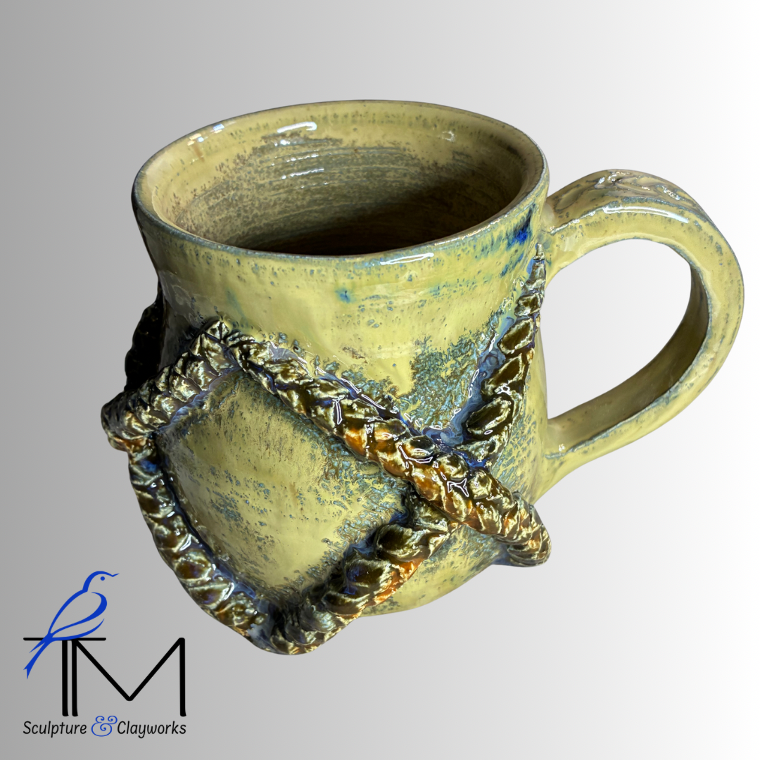 ** NEW ** Cornrows Cup - Criss Cross
